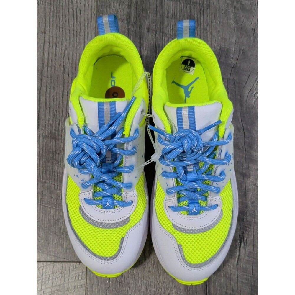 Jordan Trunner O/S, Men's Size 8, Women's size 9.5